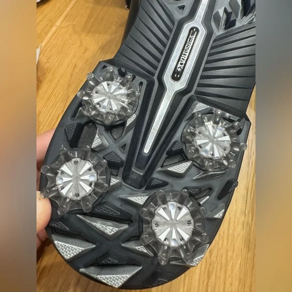 FootJoy Black Leather Men's Golf Shoes - Picture 13 of 16